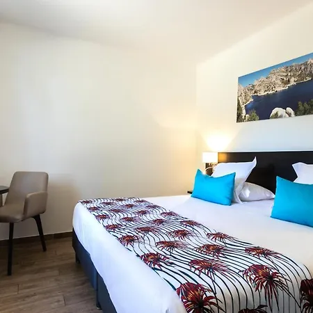 Corniche Du Liouquet 3* 라시오타